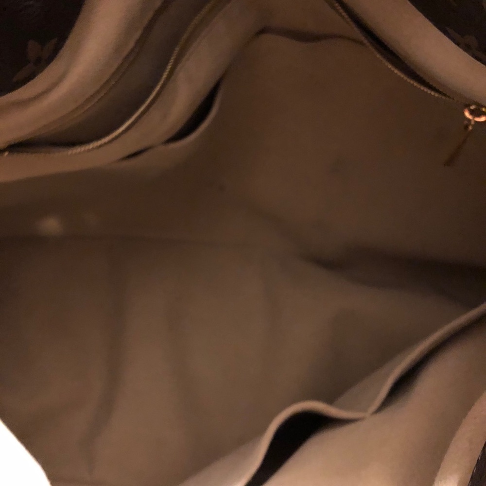 Louis Vuitton Artsy GM - Picture 5 of 15